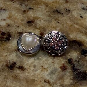 Set of 2 Ginger Snap petite snaps for pendants, bracelets, rings etc - EUC!